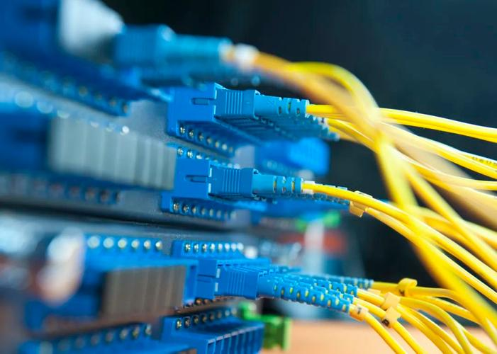 光纤通信 信息高速公路的魔力传输线